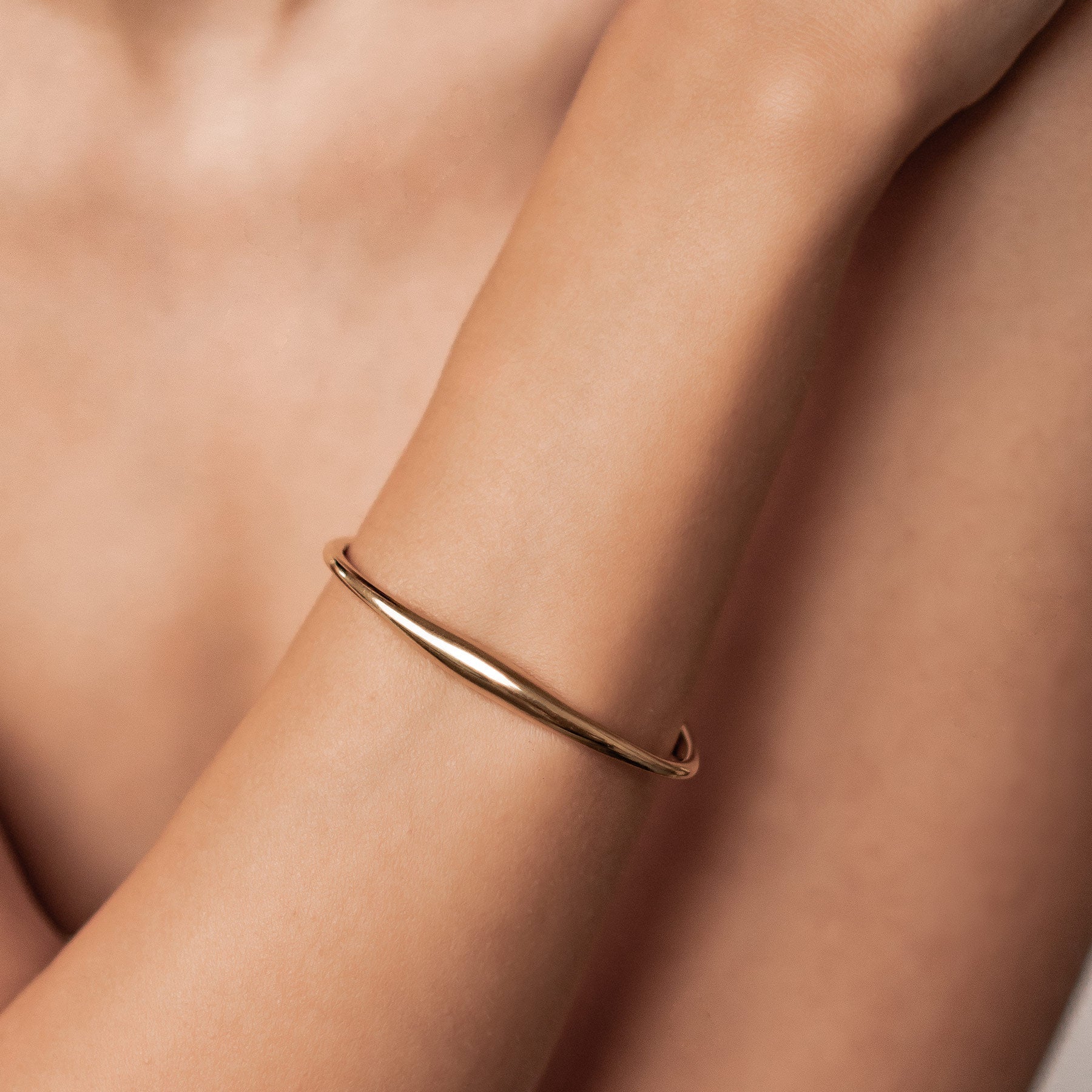 Curve Open Cuff Bracelet