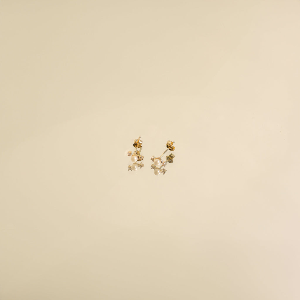 New Beginnings Pearl Stud Earrings 14K Gold